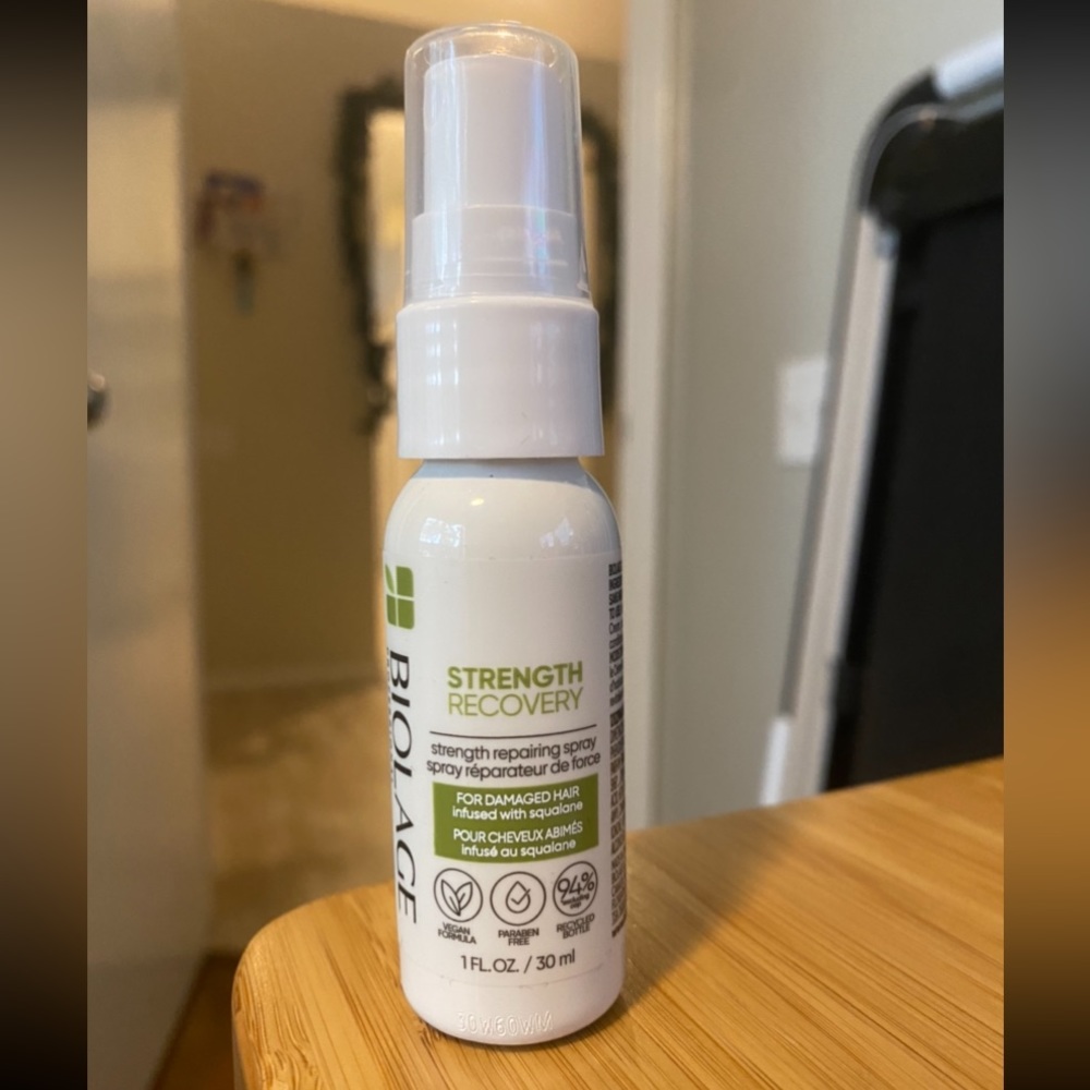 5 for $25!✨ Biolage Strength Recovery Repairing Spray
